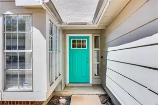 6302 Jennings Dr, Austin, TX 78727 - Photo 2