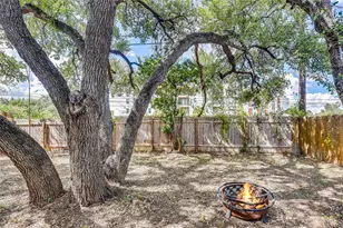 6302 Jennings Dr, Austin, TX 78727 - Photo 20