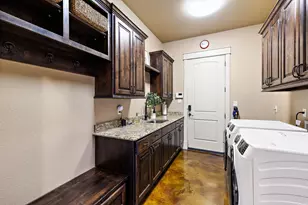 201 Eagle Valley Ln, Liberty Hill, TX 78642 - Photo 34