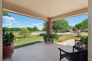 315 Floating Leaf Dr, Hutto, TX 78634 - Photo 4