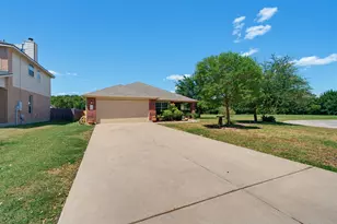 315 Floating Leaf Dr, Hutto, TX 78634 - Photo 1