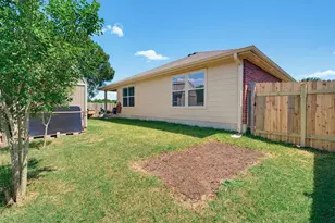 315 Floating Leaf Dr, Hutto, TX 78634 - Photo 36