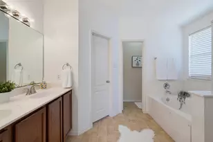 315 Floating Leaf Dr, Hutto, TX 78634 - Photo 26
