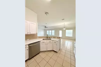 107 Desert Highlands Trail, Round Rock, TX 78665 - Photo 12