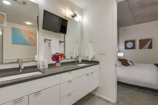 2301 S 5th St, Austin, TX 78704 - Photo 28
