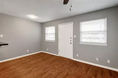 2401 Manor Road #127, Austin, TX 78722 - Photo 12