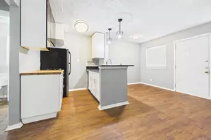 2401 Manor Rd, Austin, TX 78722 - Photo 2