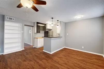2401 Manor Road #127, Austin, TX 78722 - Photo 18