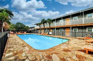 2401 Manor Rd, Austin, TX 78722 - Photo 12