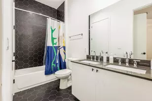 800 Embassy Dr, Austin, TX 78702 - Photo 12