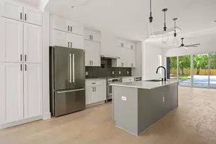 2609 Davis Ln, Austin, TX 78745 - Photo 10