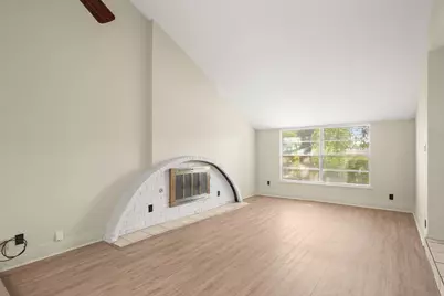 7302 Sevilla Drive, Austin, TX 78752 - Photo 6
