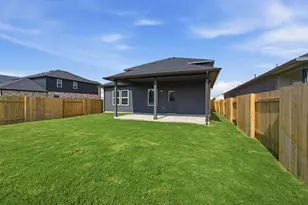 351 Begonia St, Buda, TX 78610 - Photo 32