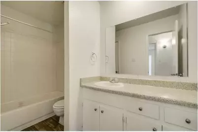 5009 Copperbend Boulevard #B, Austin, TX 78744 - Photo 4