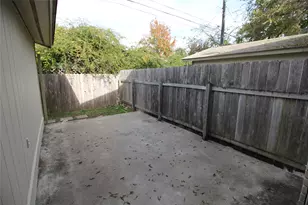 12818 Copper Cliff Ave, Austin, TX 78727 - Photo 24