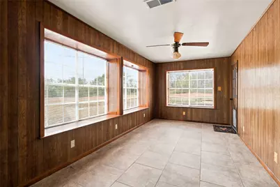 1871 Bridle Path Road, Luling, TX 78648 - Photo 14