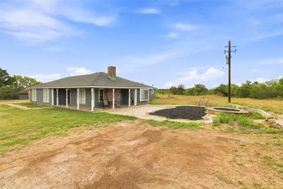 1871 Bridle Path Road, Luling, TX 78648 - Photo 38