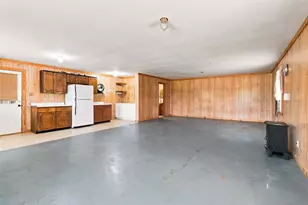 1871 Bridle Path Rd, Luling, TX 78648 - Photo 26