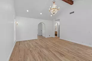 9 Wildflower Trail, Round Rock, TX 78664 - Photo 8