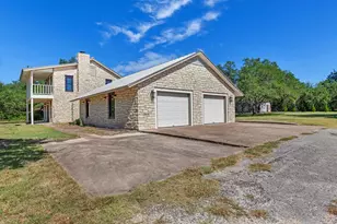 9 Wildflower Trail, Round Rock, TX 78664 - Photo 16