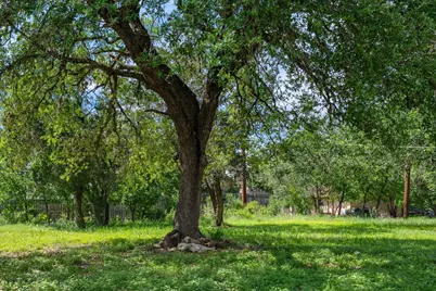 1500 Clyde Street, San Marcos, TX 78666 - Photo 36