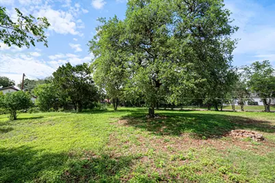 1500 Clyde Street, San Marcos, TX 78666 - Photo 36