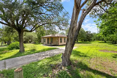1500 Clyde Street, San Marcos, TX 78666 - Photo 32