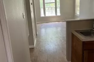 3120 Northwest Blvd, Georgetown, TX 78628 - Photo 2