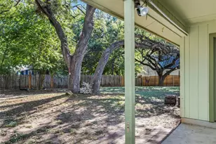 401 W Elizabeth St, Austin, TX 78704 - Photo 28