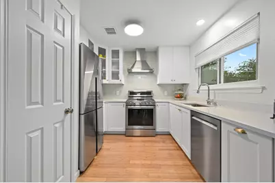8108 Treehouse Lane, Austin, TX 78749 - Photo 14