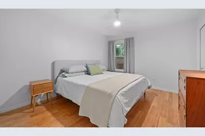 8108 Treehouse Lane, Austin, TX 78749 - Photo 16