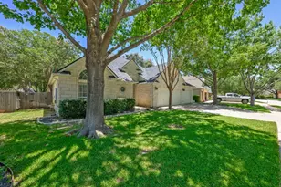 2602 Henley Dr, Round Rock, TX 78681 - Photo 2