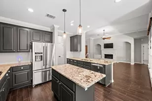 2602 Henley Dr, Round Rock, TX 78681 - Photo 8