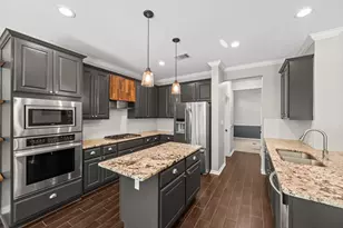 2602 Henley Dr, Round Rock, TX 78681 - Photo 10