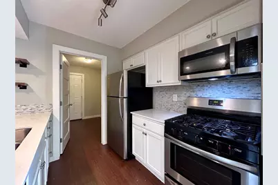 1900 Gracy Farms Lane #B, Austin, TX 78758 - Photo 4