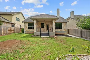 8608 Alophia Dr, Austin, TX 78739 - Photo 32