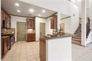 8608 Alophia Dr, Austin, TX 78739 - Photo 8