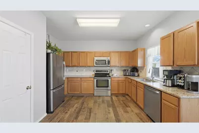 2141 Warwick Place, New Braunfels, TX 78130 - Photo 8