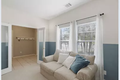 2141 Warwick Place, New Braunfels, TX 78130 - Photo 2