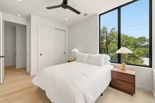1403 Barton Hills Dr, Austin, TX 78704 - Photo 26