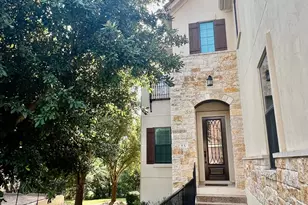 2210 University Club Dr Dr, Austin, TX 78732 - Photo 2