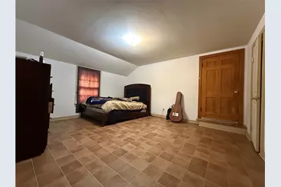 231 E Live Oak Street #B, La Grange, TX 78945 - Photo 4