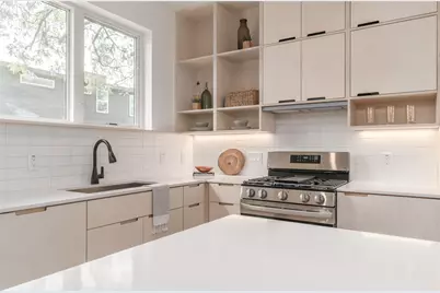 913 Tillery Street #B, Austin, TX 78702 - Photo 8