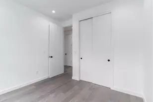 913 Tillery St, Austin, TX 78702 - Photo 16