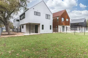 913 Tillery St, Austin, TX 78702 - Photo 20