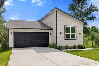 113 Mokulua Lane, Bastrop, TX 78602 - Photo 2