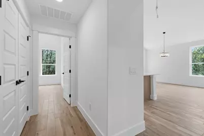 113 Mokulua Lane, Bastrop, TX 78602 - Photo 16