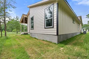 113 Mokulua Ln, Bastrop, TX 78602 - Photo 38