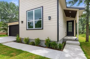 113 Mokulua Ln, Bastrop, TX 78602 - Photo 34