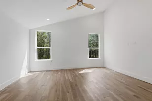 113 Mokulua Ln, Bastrop, TX 78602 - Photo 16